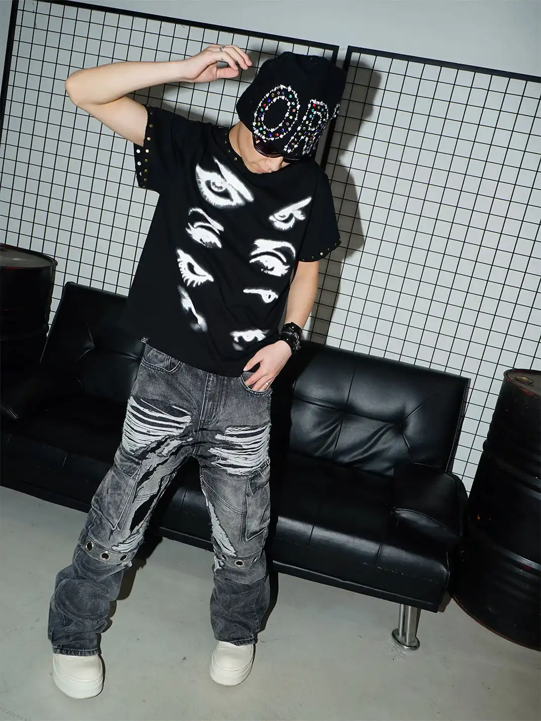 Vinkid | Heavy Distressed Ripped Jeans