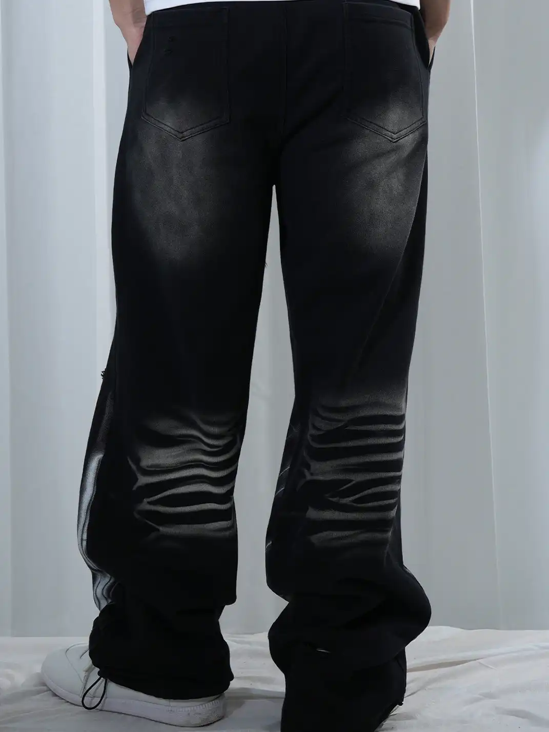 Vinkid | Wash Whisker Printed Sweatpants