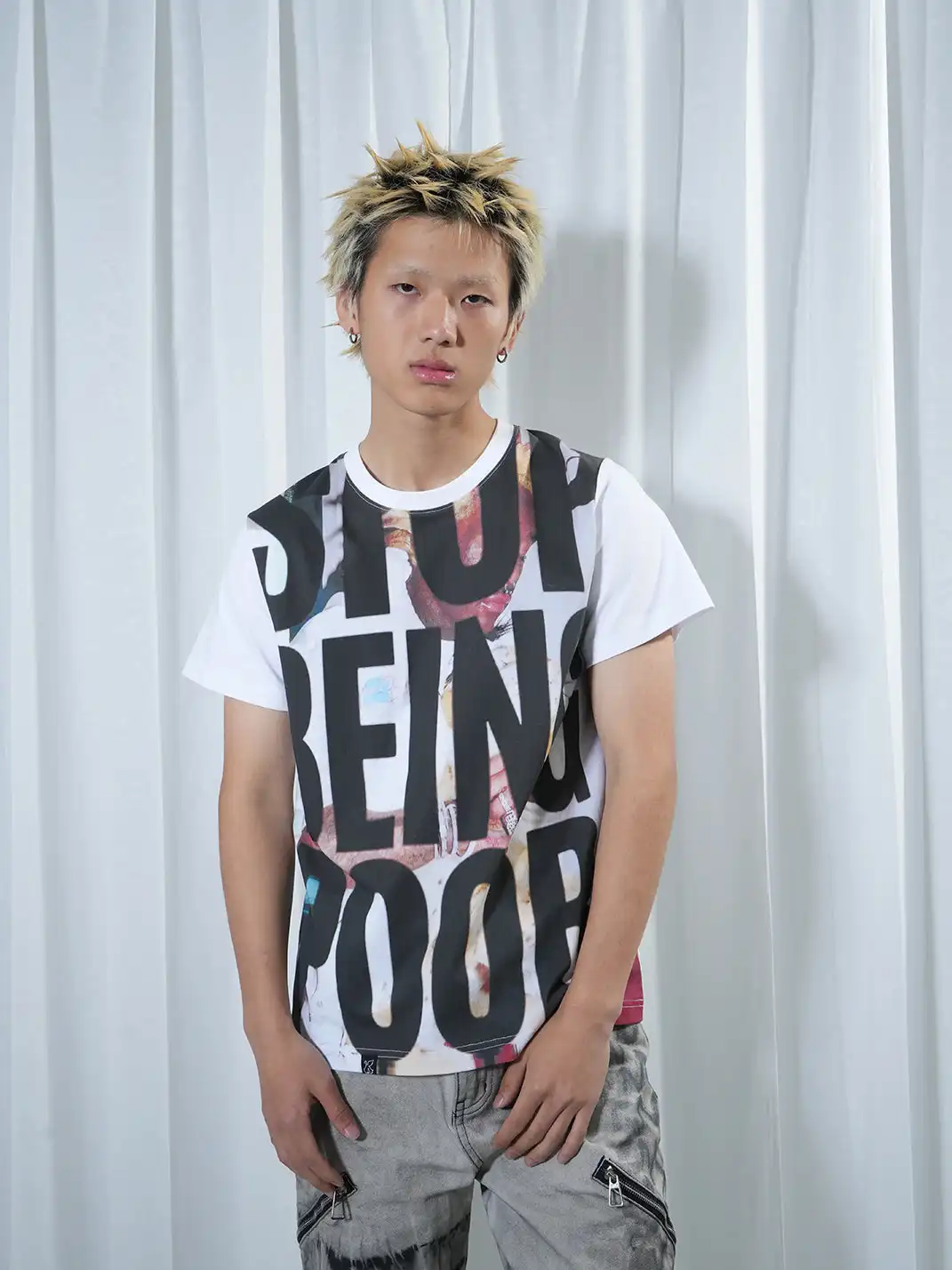 Vinkid | Slogan Portrait T-Shirt