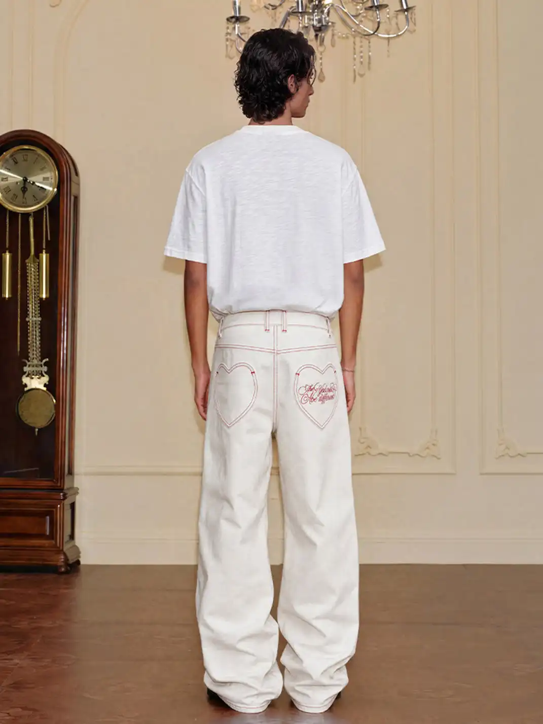 YADcrew | Embroidered Pocket Straight-Leg Jeans