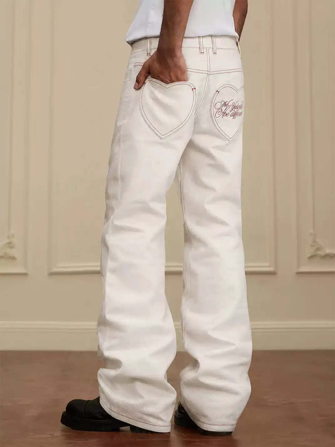 YADcrew | Embroidered Pocket Straight-Leg Jeans
