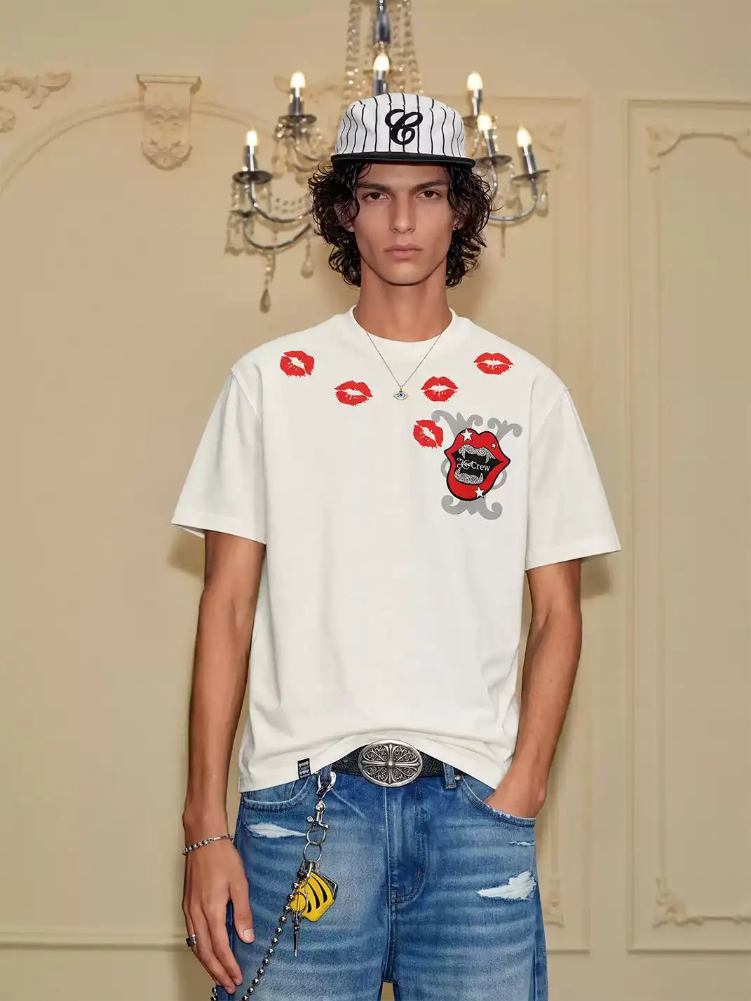 YADcrew | Lip Print Rhinestone Glitter Print T-Shirt