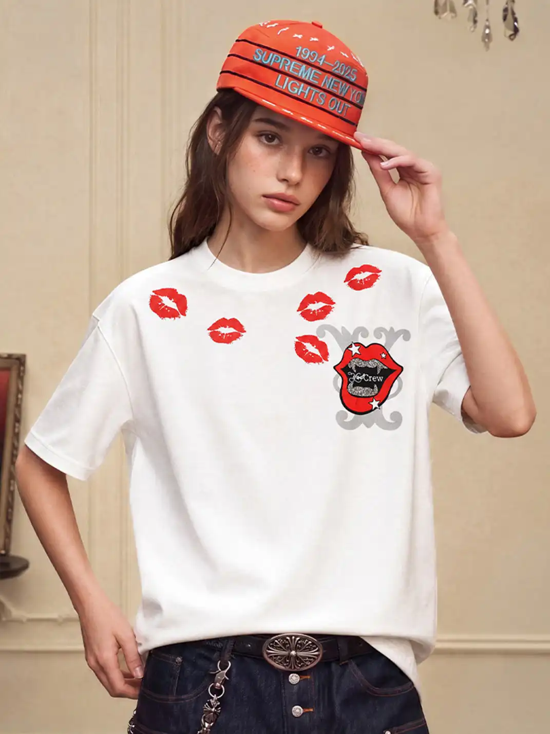 YADcrew | Lip Print Rhinestone Glitter Print T-Shirt