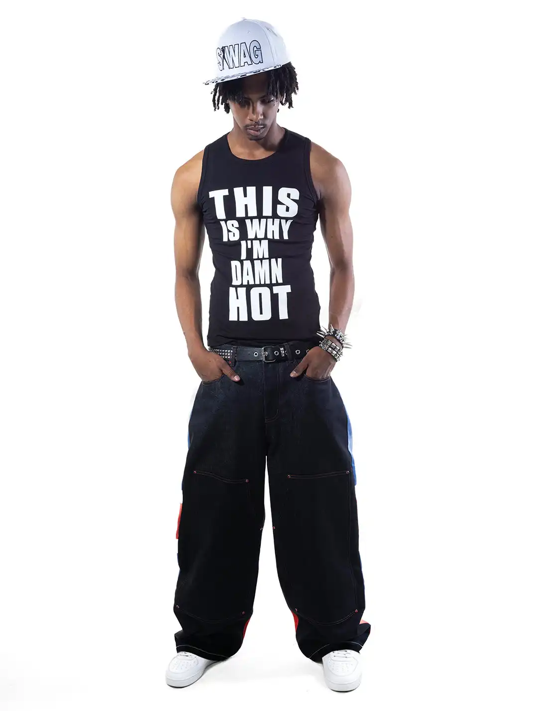 ArtByTastybabe | āThatās Why Iām Hotā Slogan Tank Top