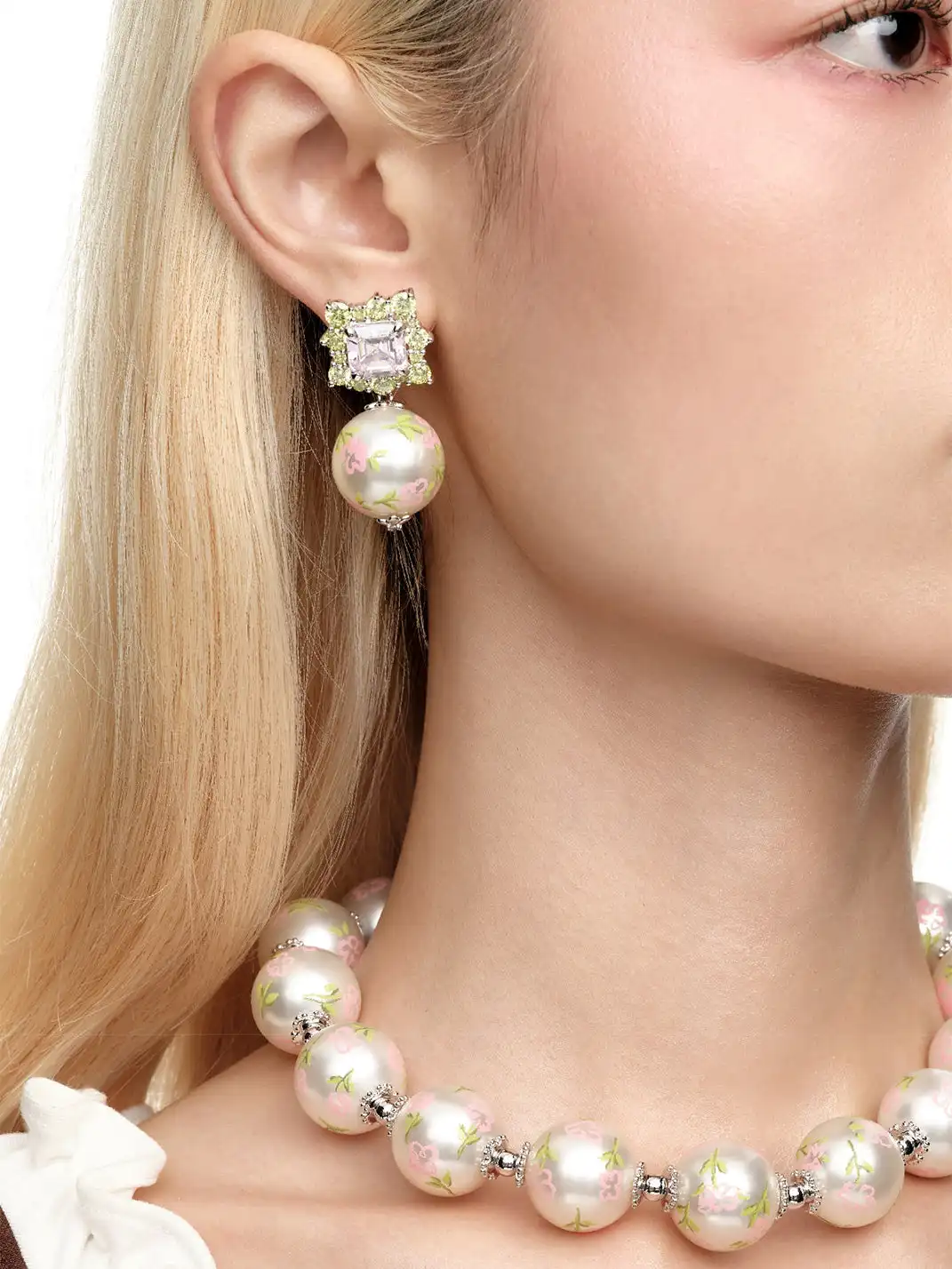 YVMIN | Painted Pearl & Gemstone Drop Earrings