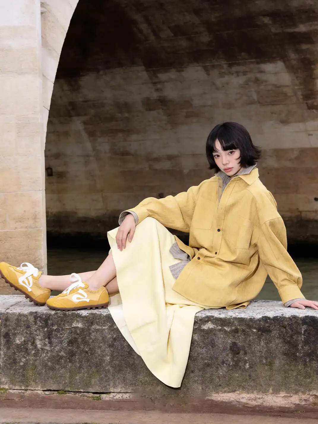 SMILEY | Suede Satin Mix Retro Soccer Sneakers