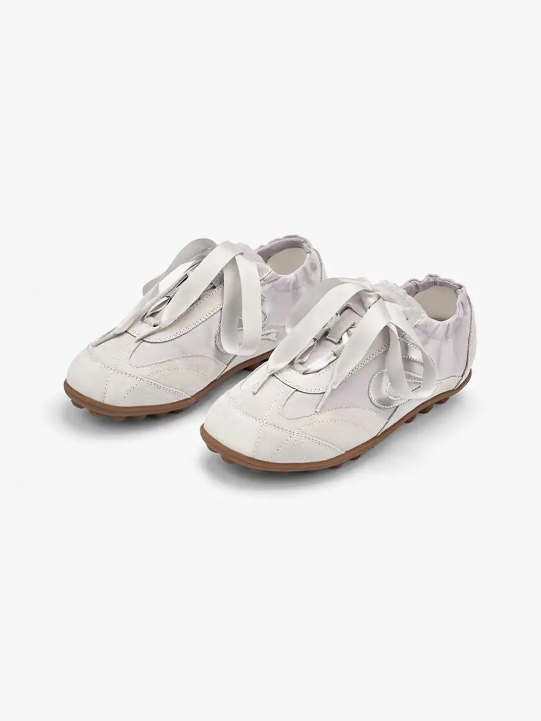 SMILEY | Suede Satin Mix Retro Soccer Sneakers