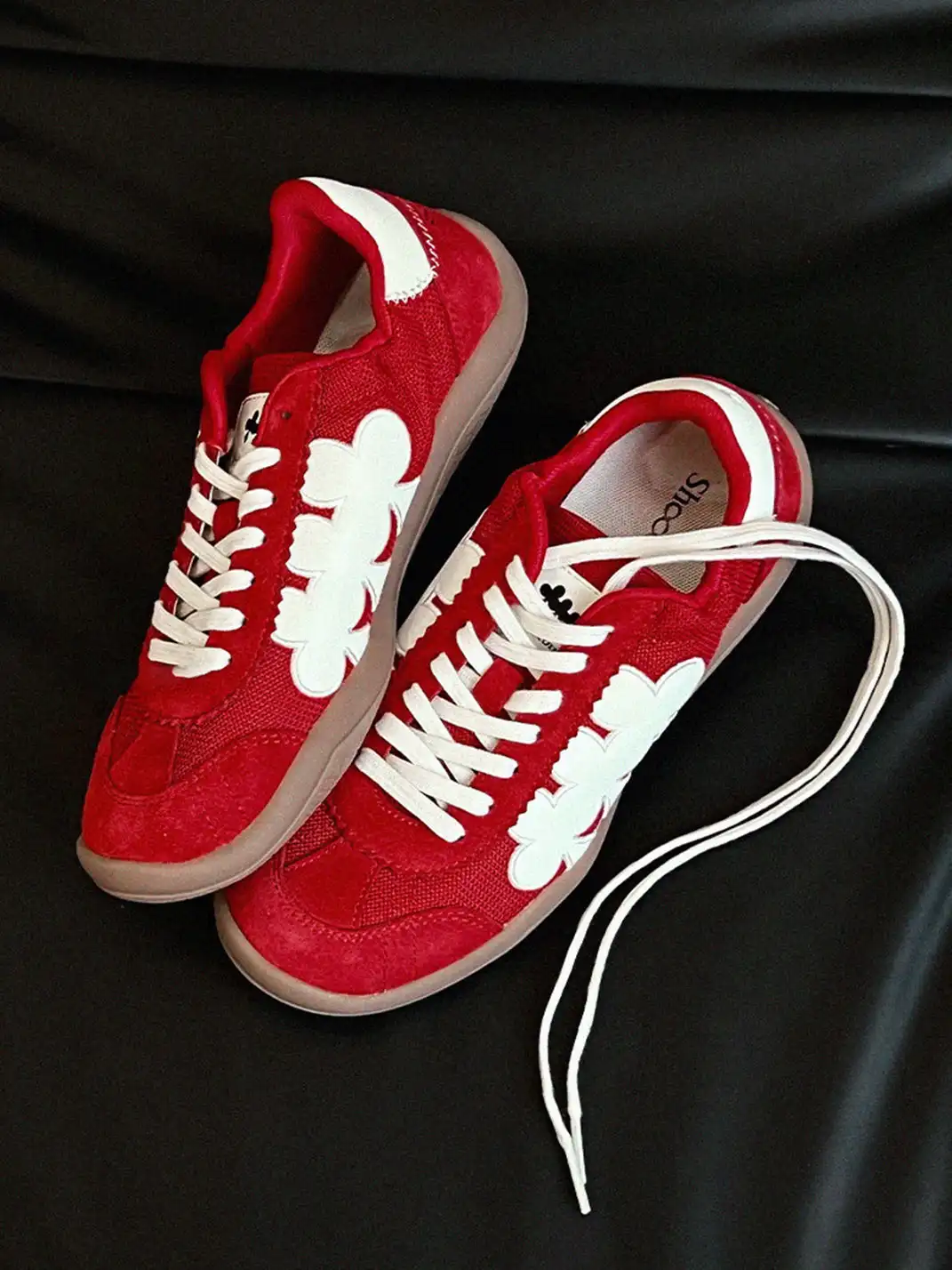 SHOOT BRAND | Mesh Clover Logo Retro Flat De Sneakers