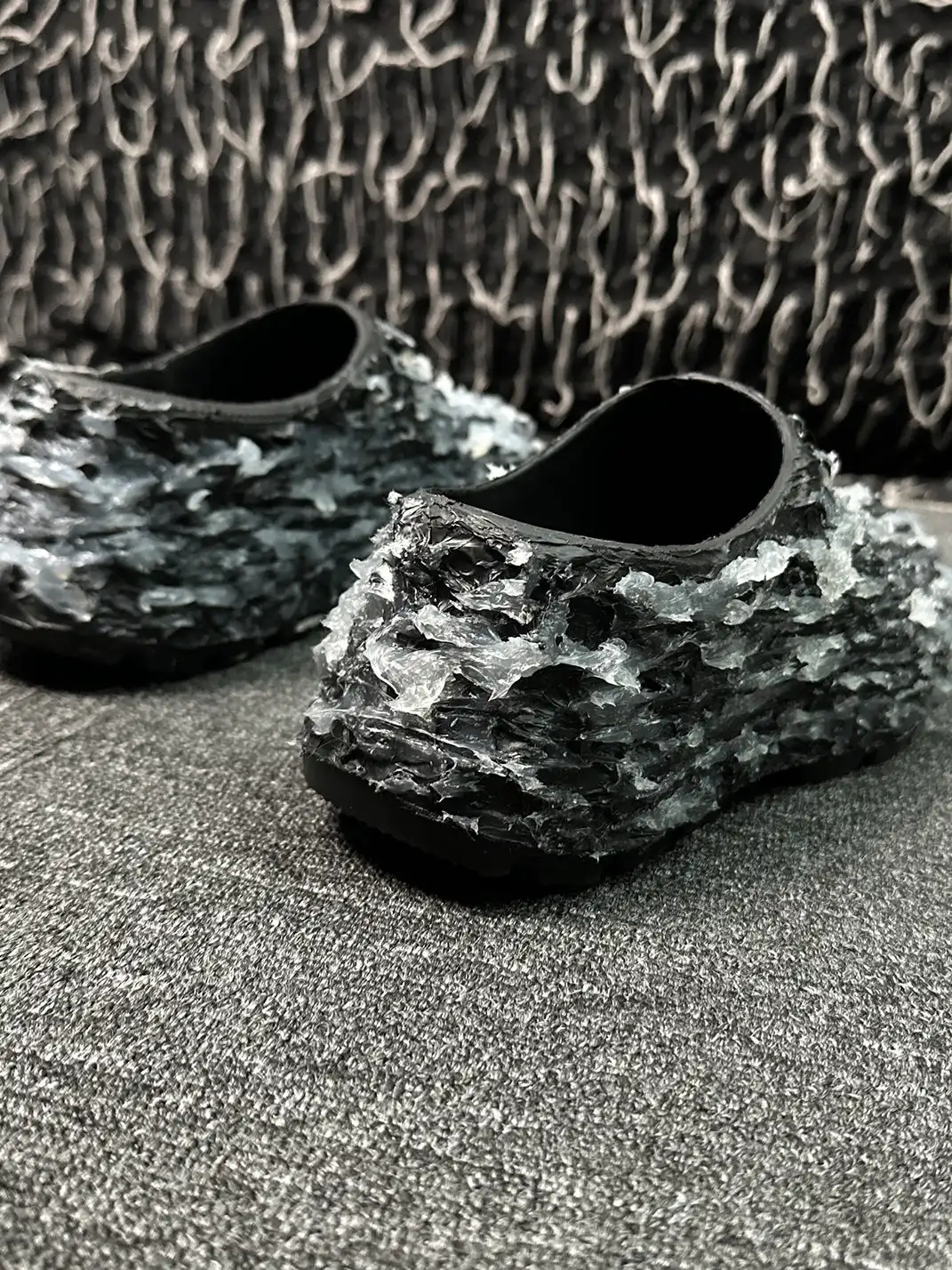 BR | Frost Stone Rough Surface Backless Thick Sole Clogs