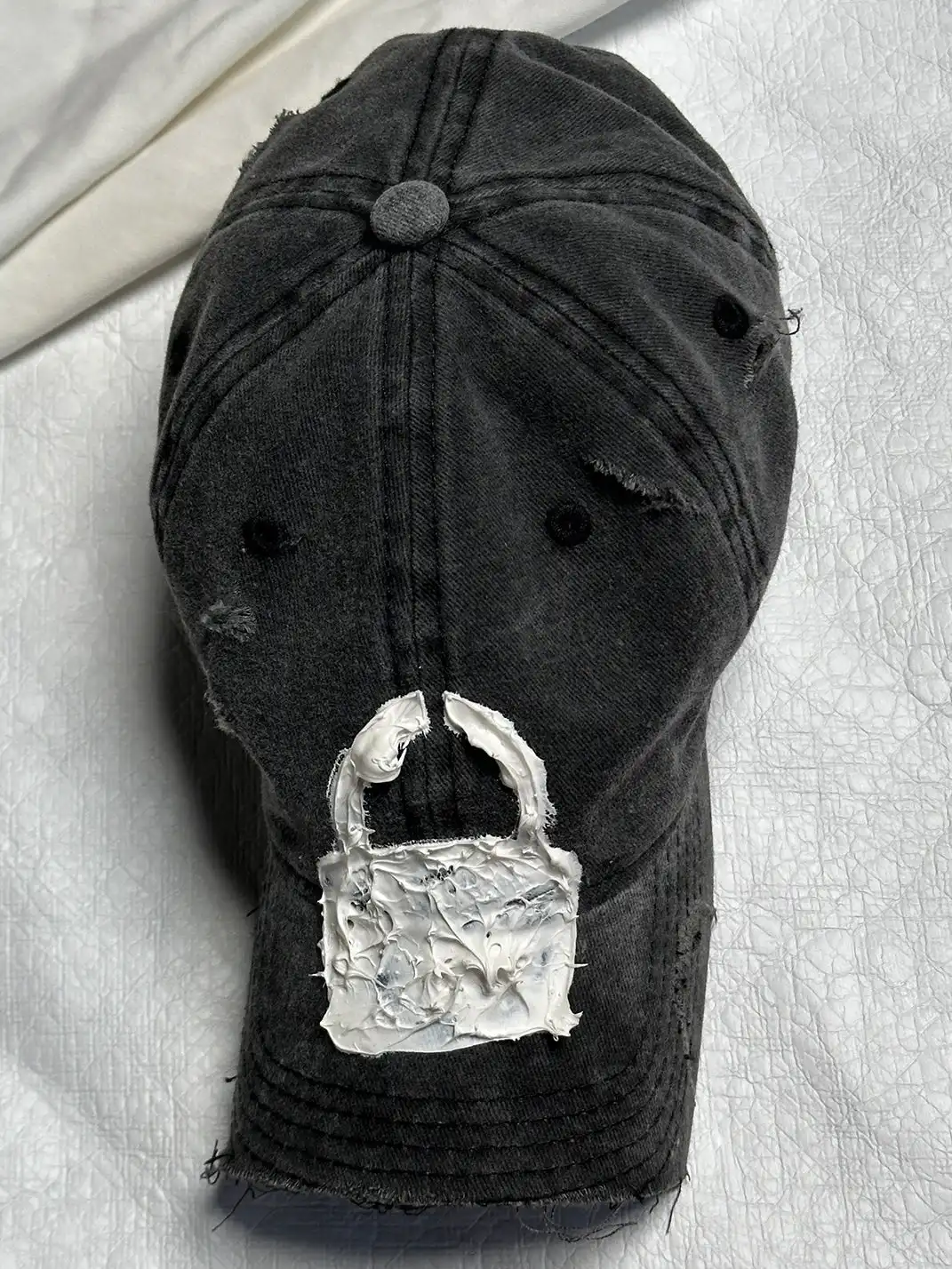 BR | Distressed Cut Washed Vintage Curved Brim Baseball Cap