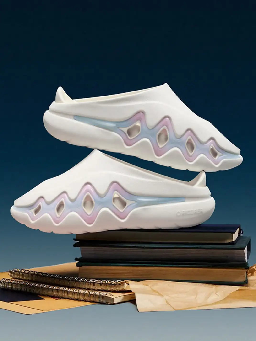 Regorer | Shark Shape Open Toe Soft Sole EVA Slide Slippers
