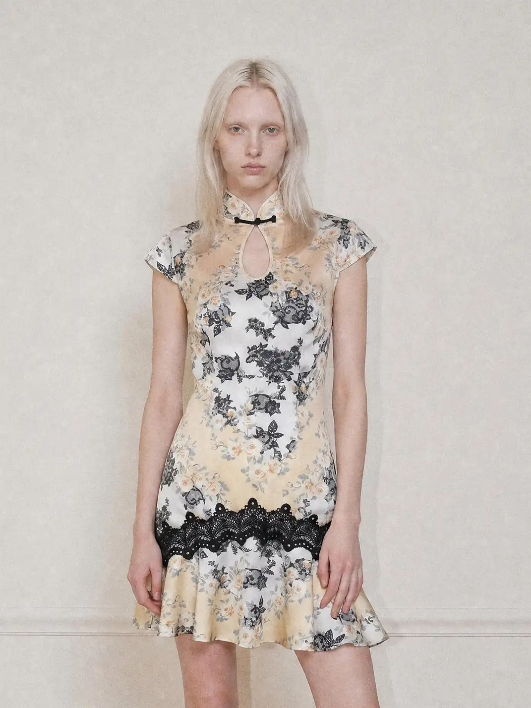 CAPPOW | Satin Floral Print Lace Spliced Dress