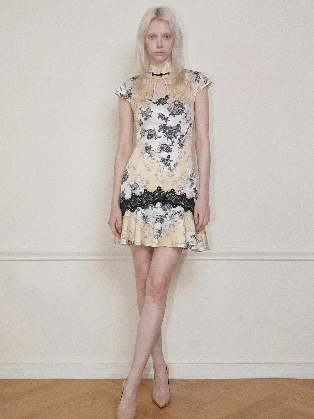 CAPPOW | Satin Floral Print Lace Spliced Dress