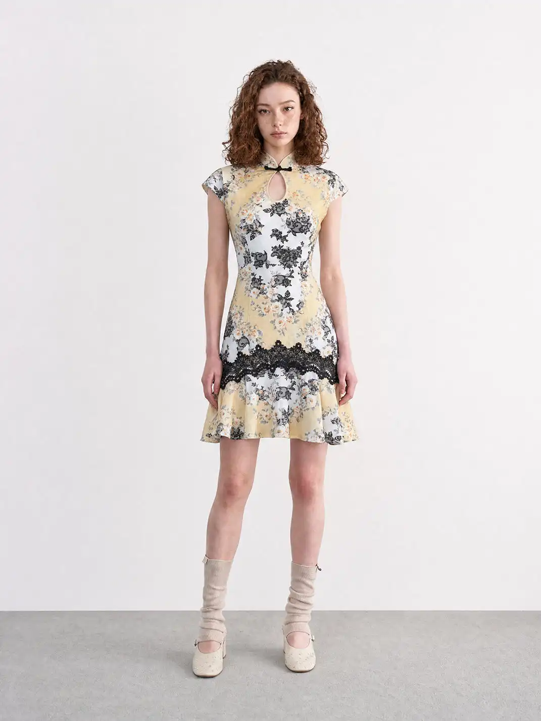 CAPPOW | Satin Floral Print Lace Spliced Dress