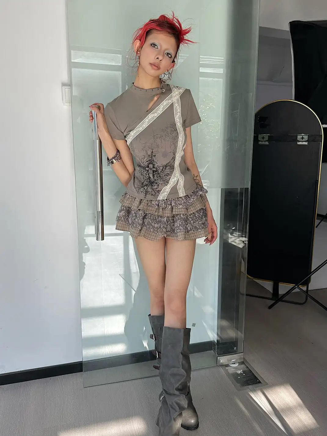 4RE1GN | Bandage Cross Wing Print Cheongsam Collar T-Shirt