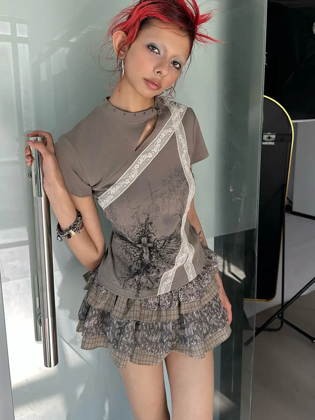 4RE1GN | Bandage Cross Wing Print Cheongsam Collar T-Shirt