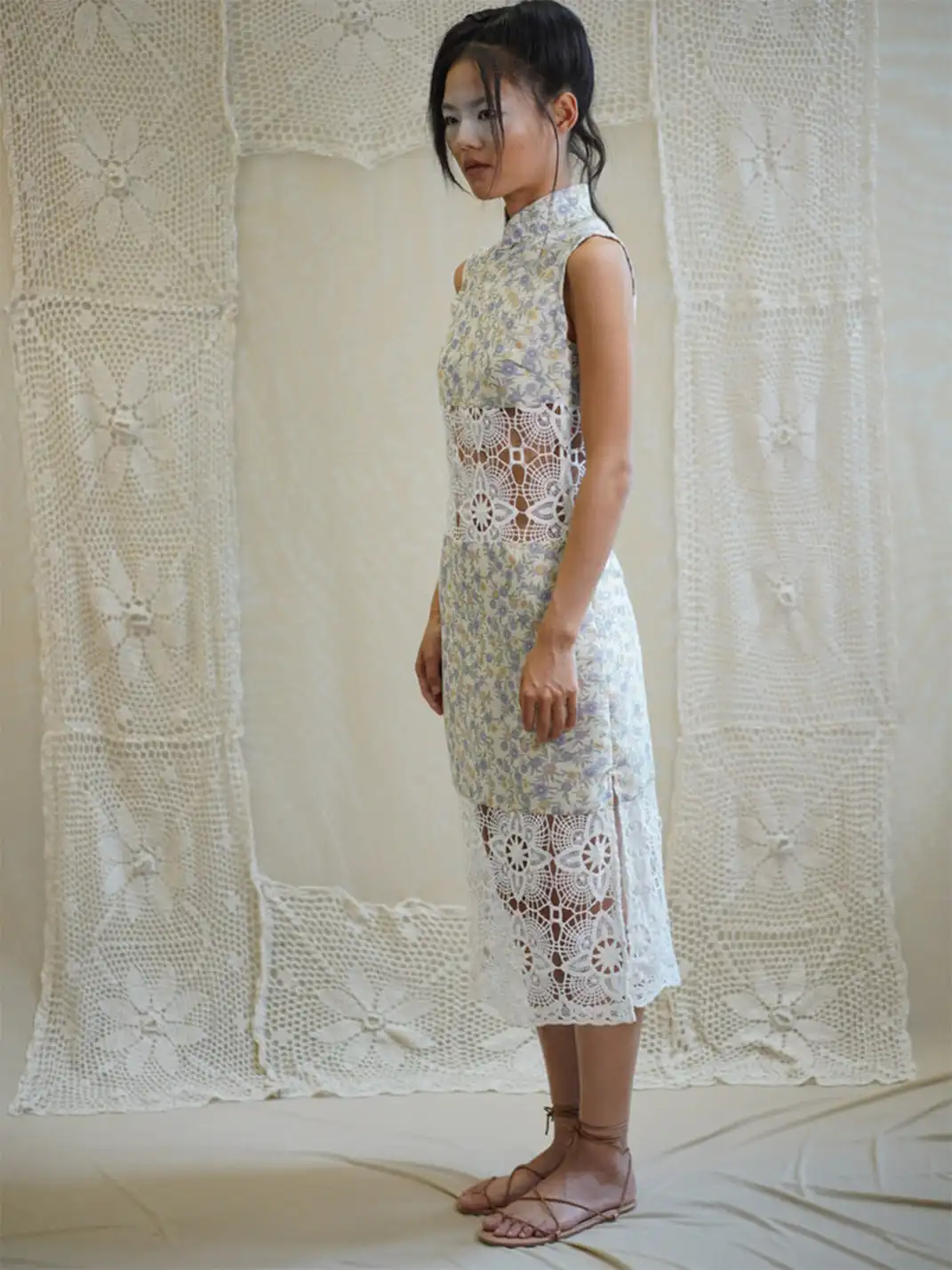 Hooshout | Ditsy Floral Lace Spliced Cheongsam Dress