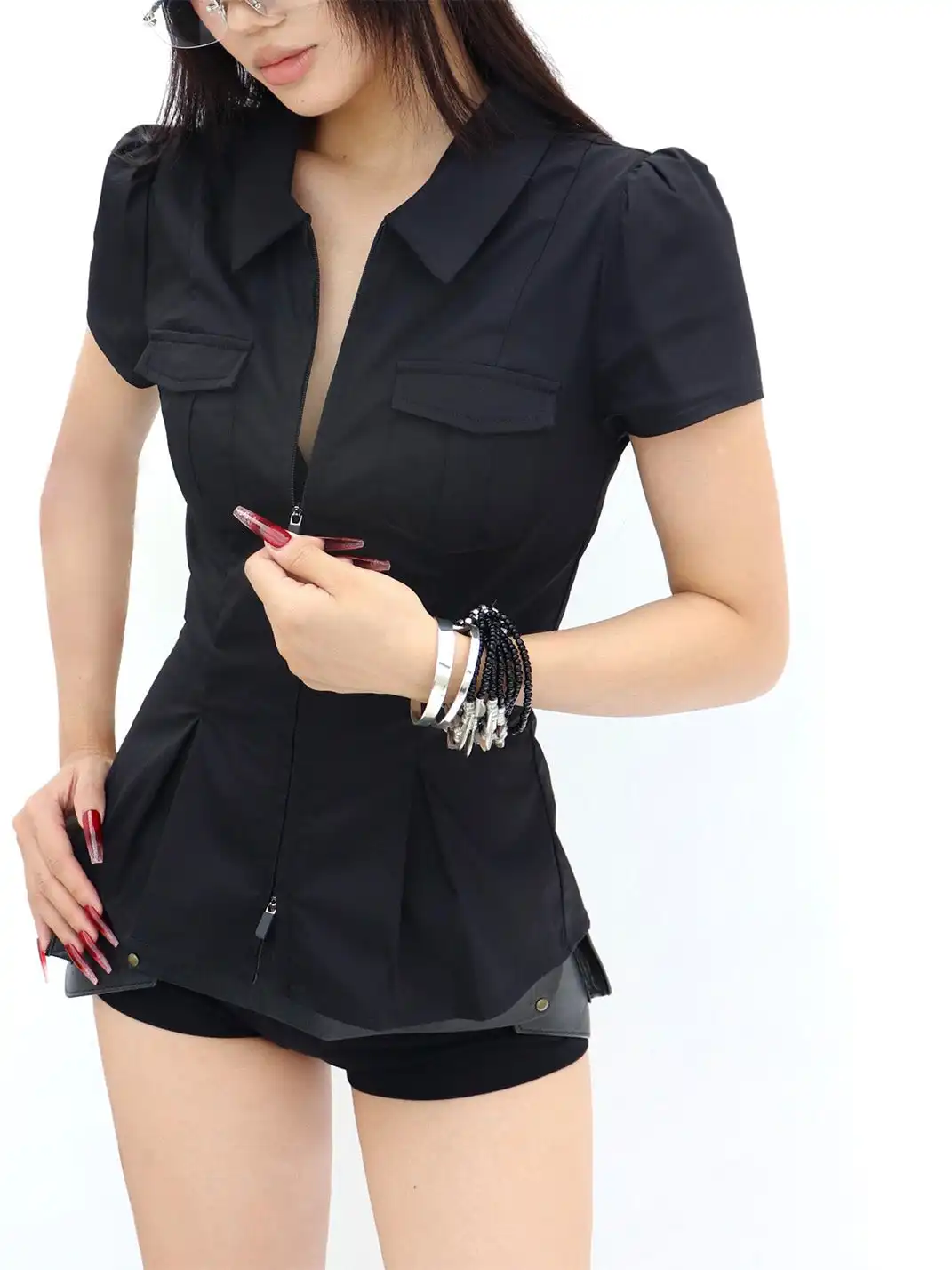 ONNASENSHI | Slim Fit Zipper Puff Sleeve Blouse