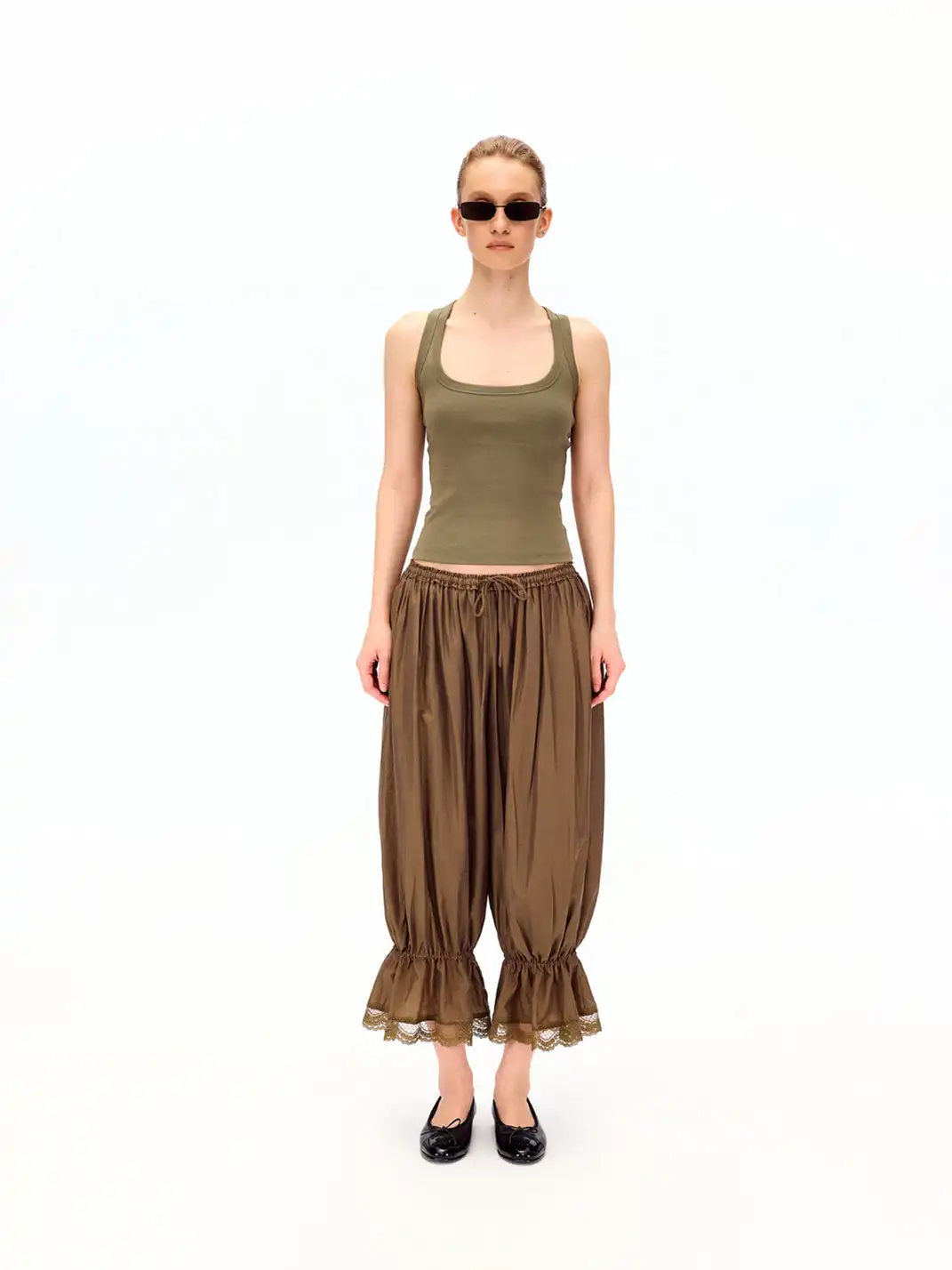 CURRI AND | Lace Hem Drawstring Cropped Balloon Pants