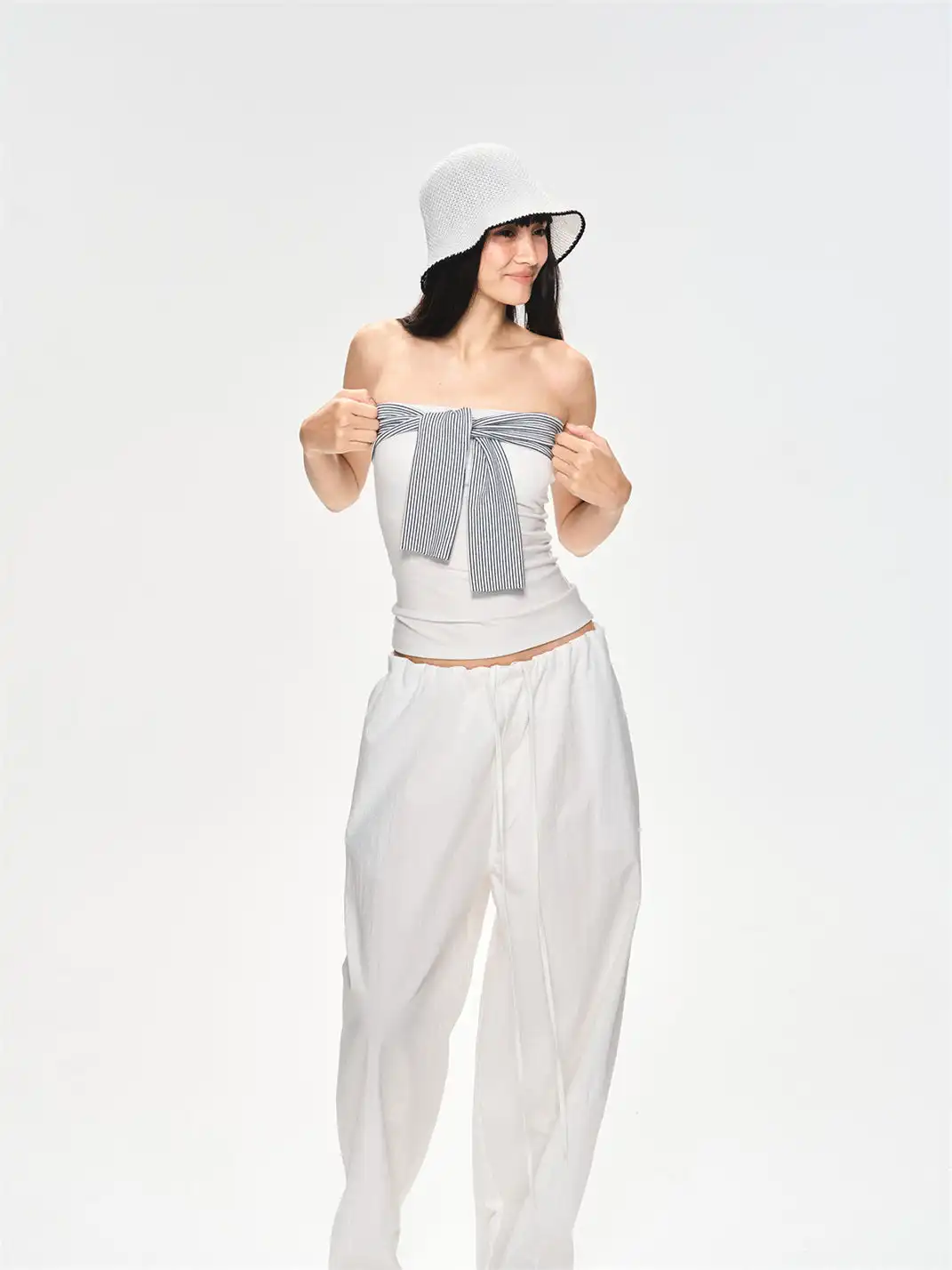 CURRI AND | Slim Waist Gathered Draped Long Pants