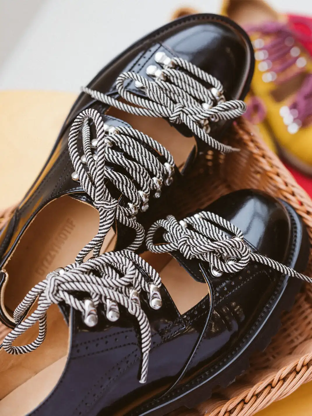 DYZZYMOTIF | Cut Out Workwear Genuine Leather Derby Shoes