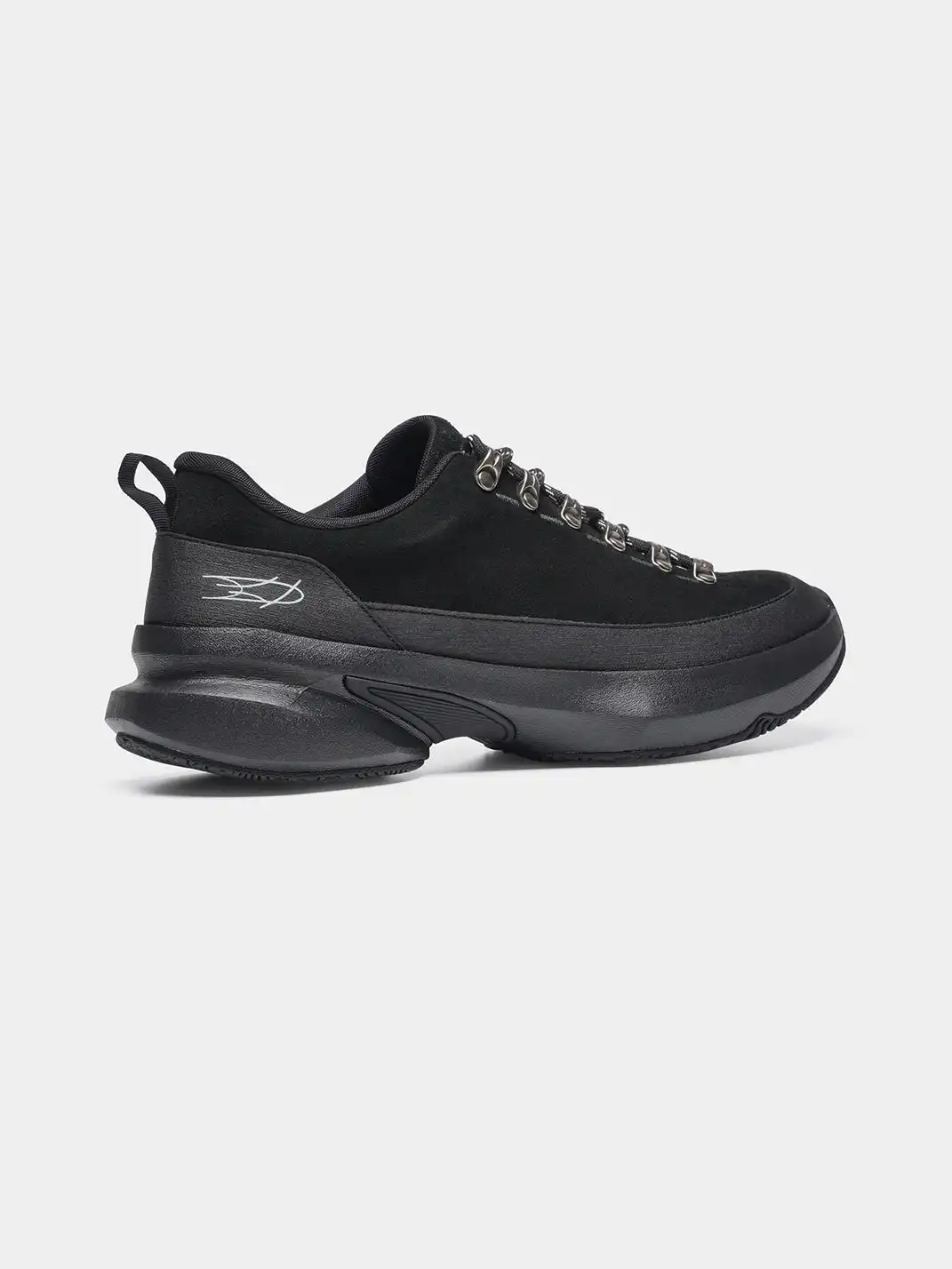 Skatedove | Elevated Wear Resistant All Black Samurai Casual Sneakers