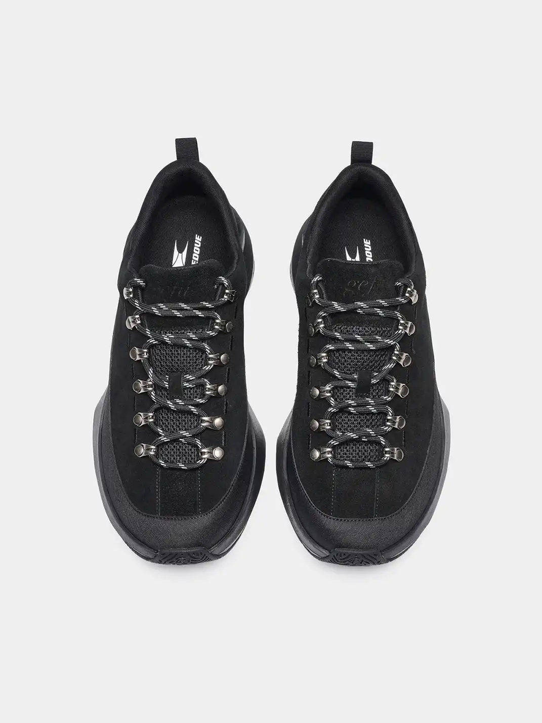 Skatedove | Elevated Wear Resistant All Black Samurai Casual Sneakers