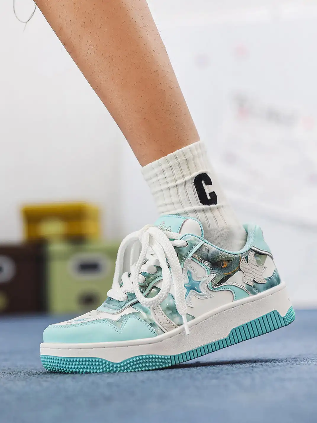 Youthloser | Star Patch Chunky Platform Skate Sneakers