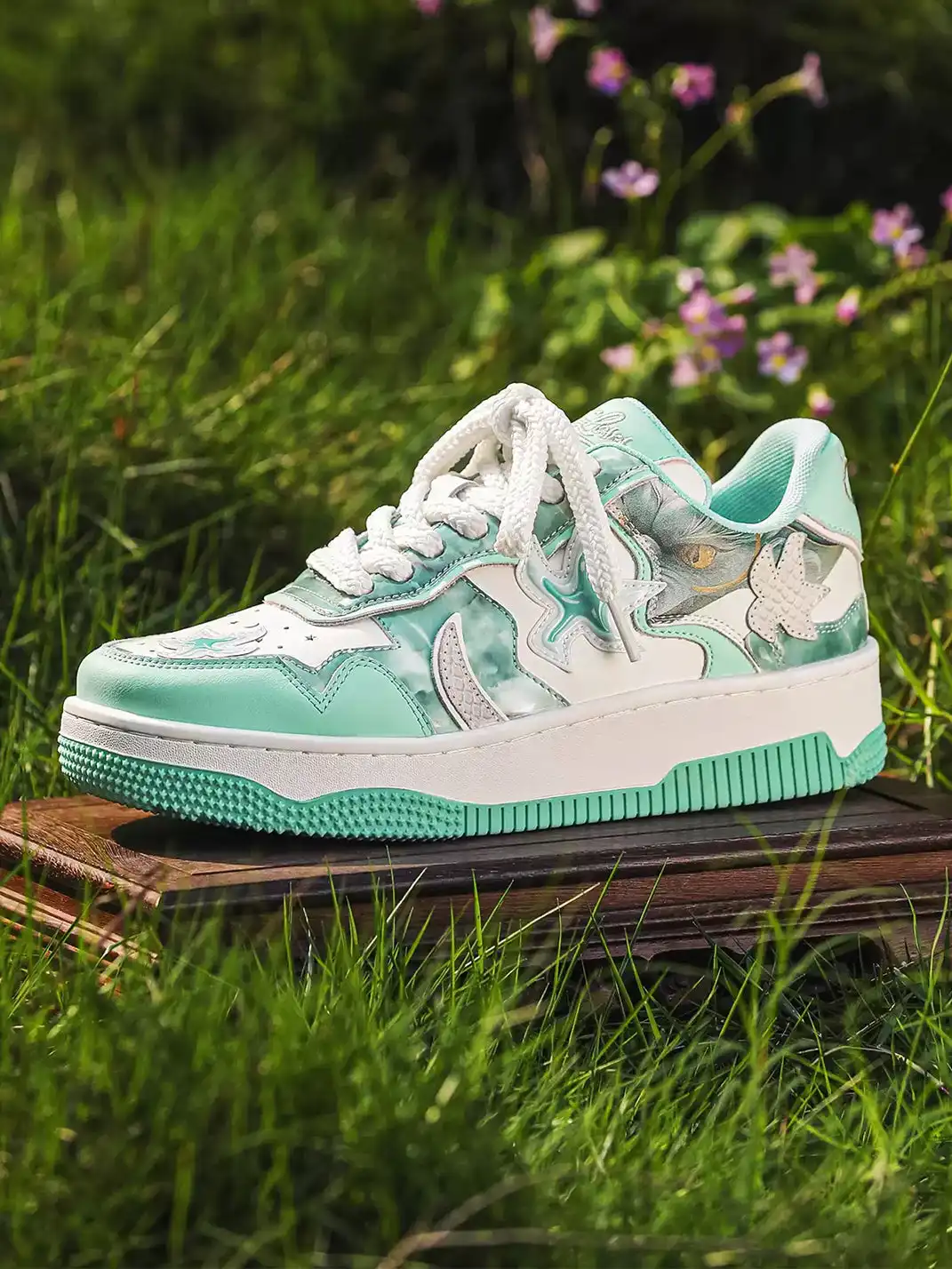 Youthloser | Star Patch Chunky Platform Skate Sneakers