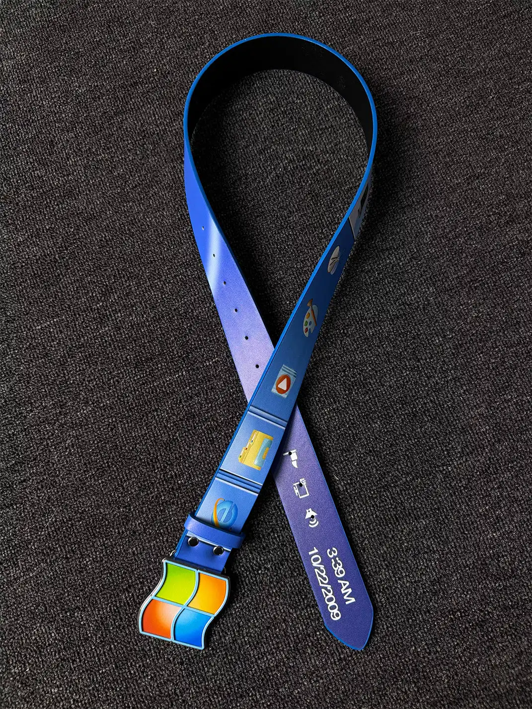 Afaaa | Windows Browser Logo Blue Belt