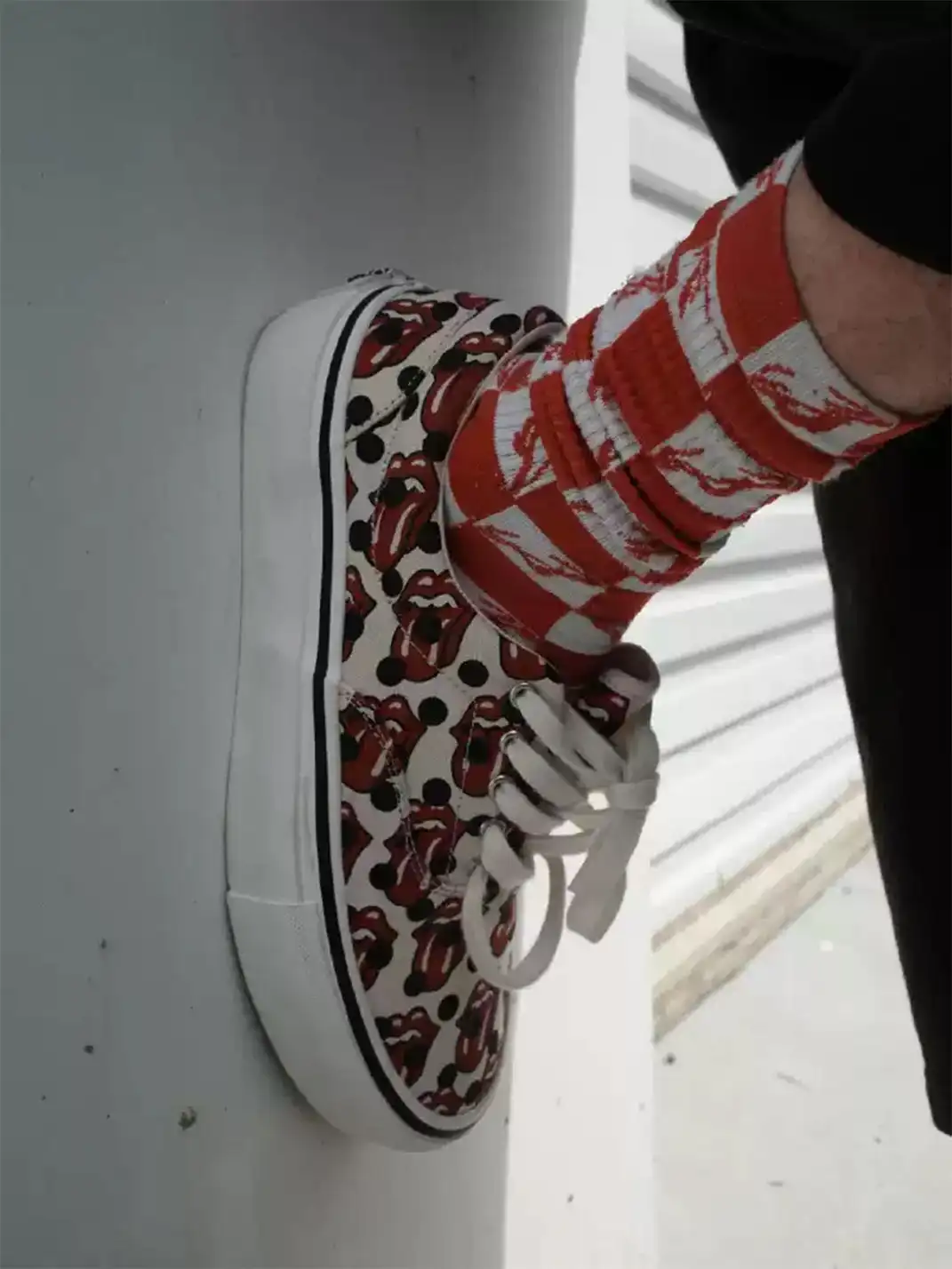 LOSTTAG | Rolling Stones Polka Dot Street Skate Shoes