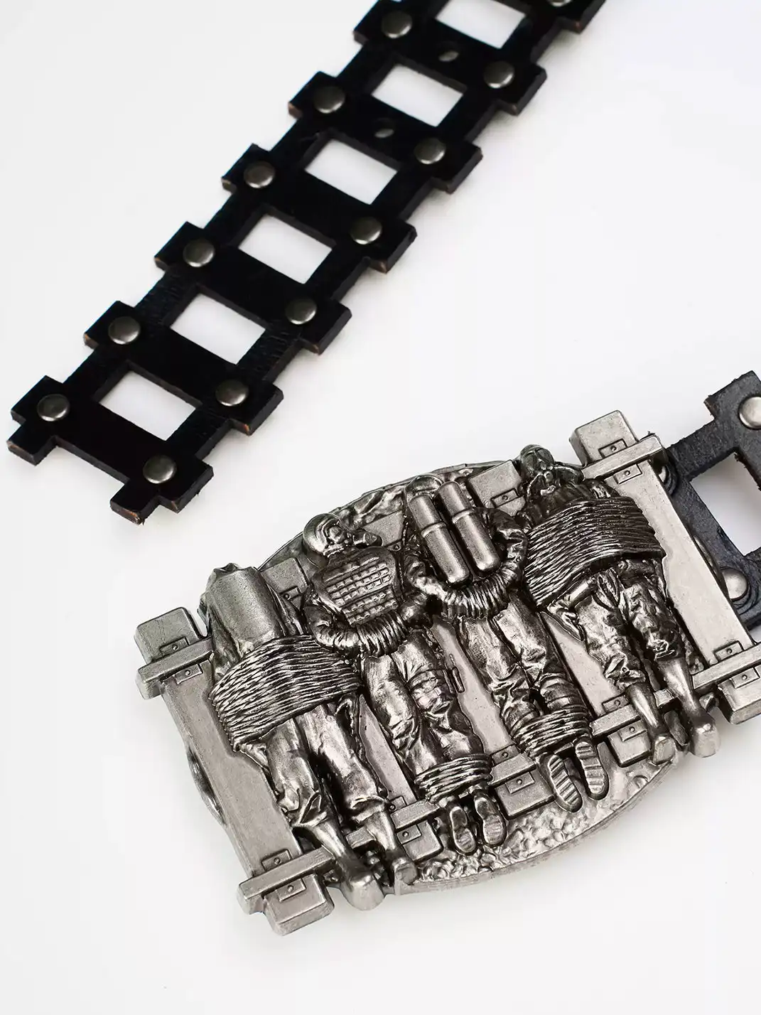 IV MATIC | Rivet Track Belt