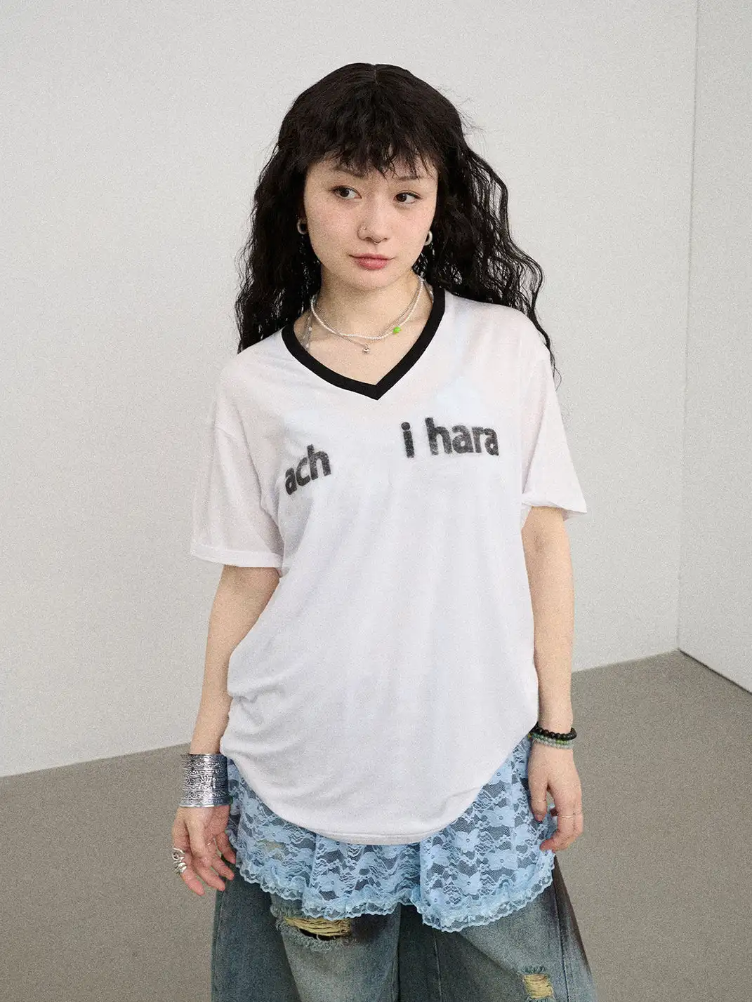 Achihara | V-Neck Loose Fit T-Shirt
