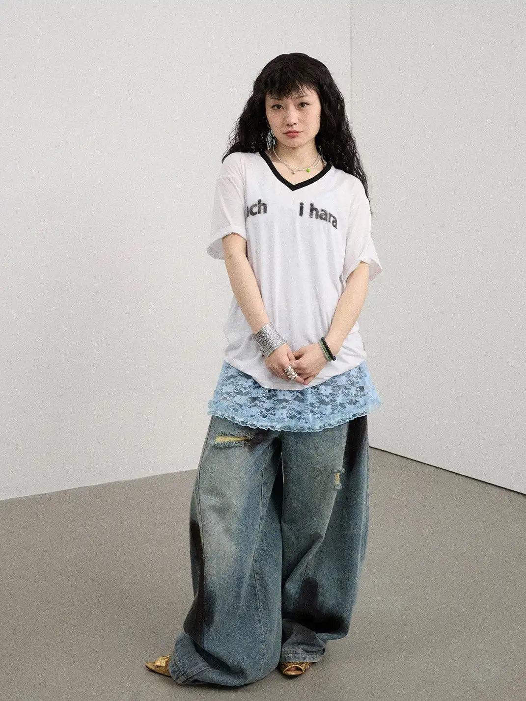 Achihara | V-Neck Loose Fit T-Shirt