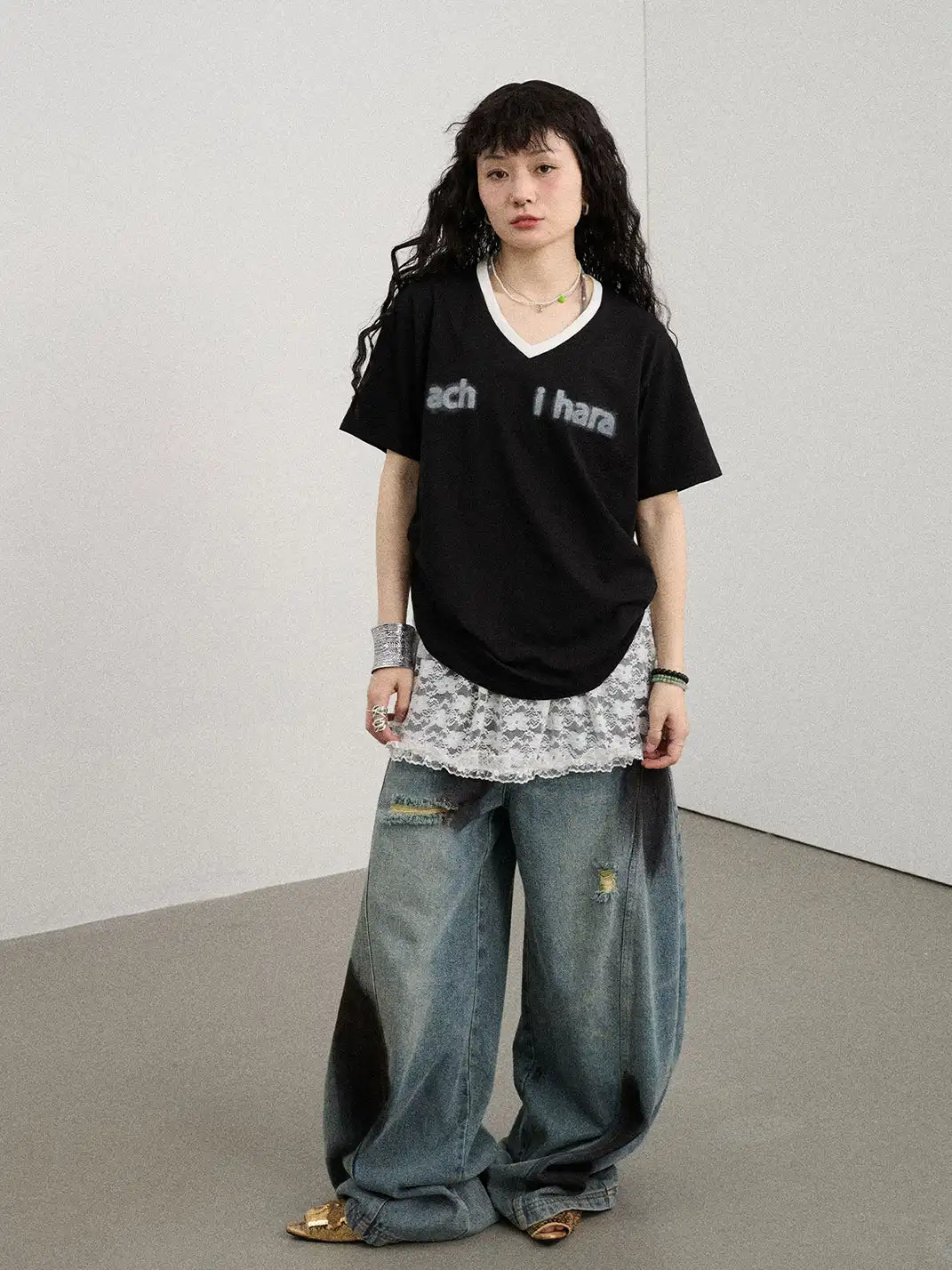 Achihara | V-Neck Loose Fit T-Shirt