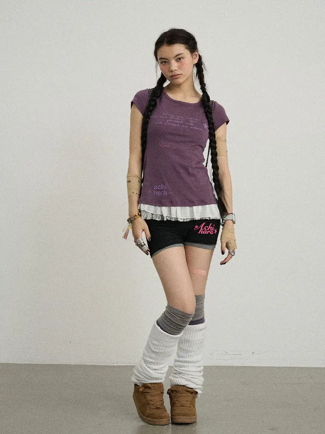 Achihara | Letter Star Print Layered Lace Hem Slim T-Shirt