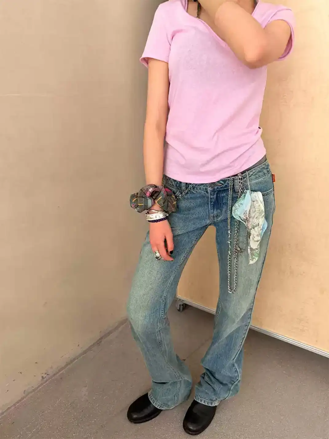 Achihara | Low Waist Slim Flare Jeans