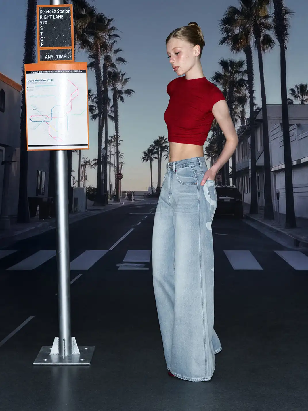 DeleteEX | Backless Stretch Tie T-Shirt