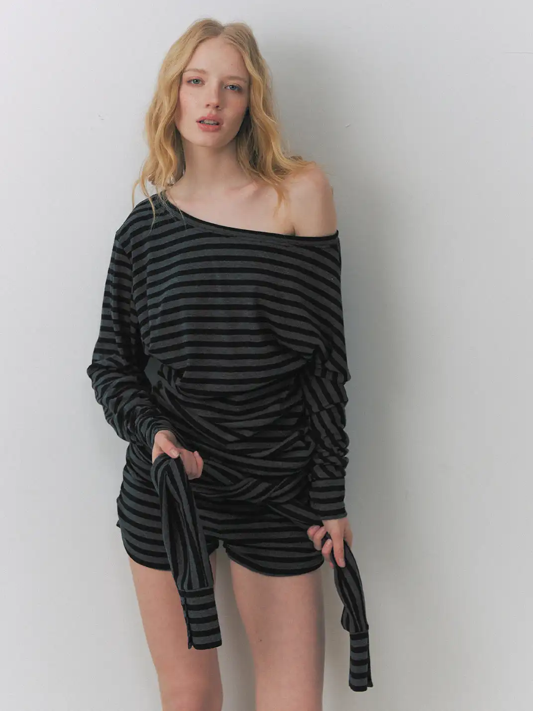 DeleteEX | Striped Ruched One-Shoulder Long Sleeve Top