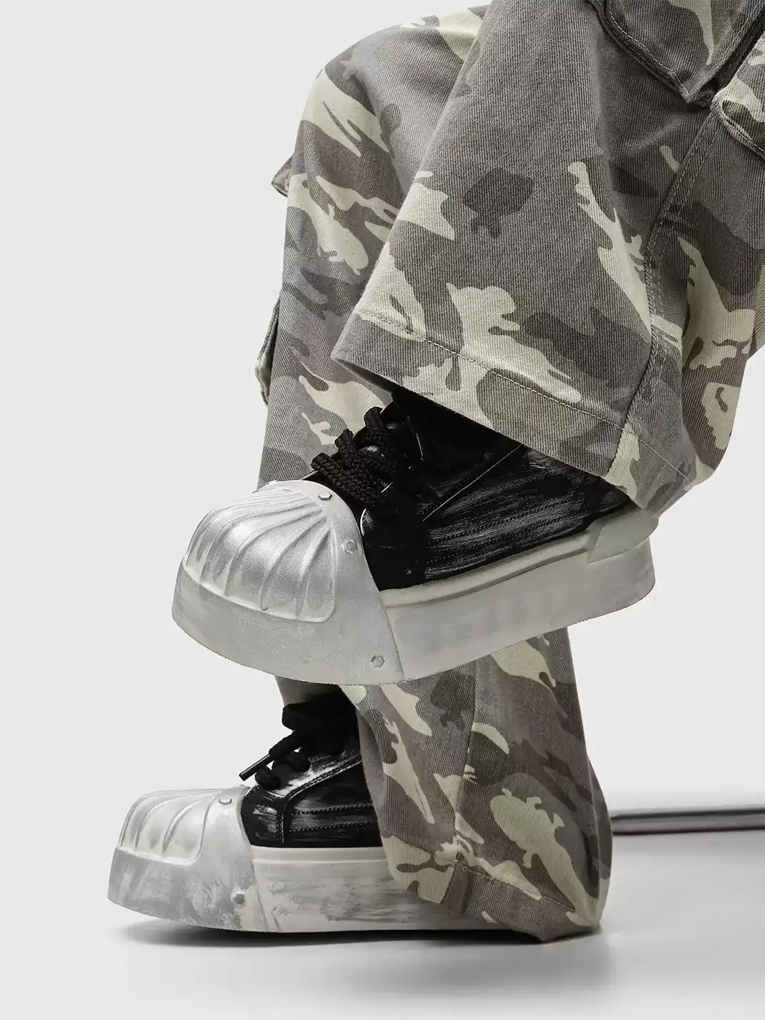 UENO PLANET | Vintage Distressed Shell Toe Platform Skate Shoes