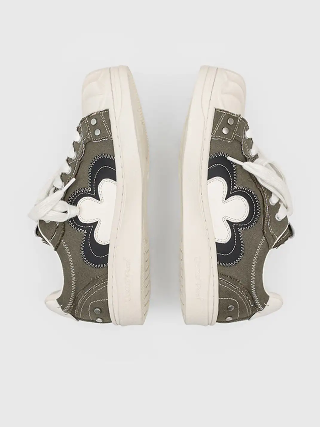 UENO PLANET | Plum Blossom Shell Toe Canvas Shoes