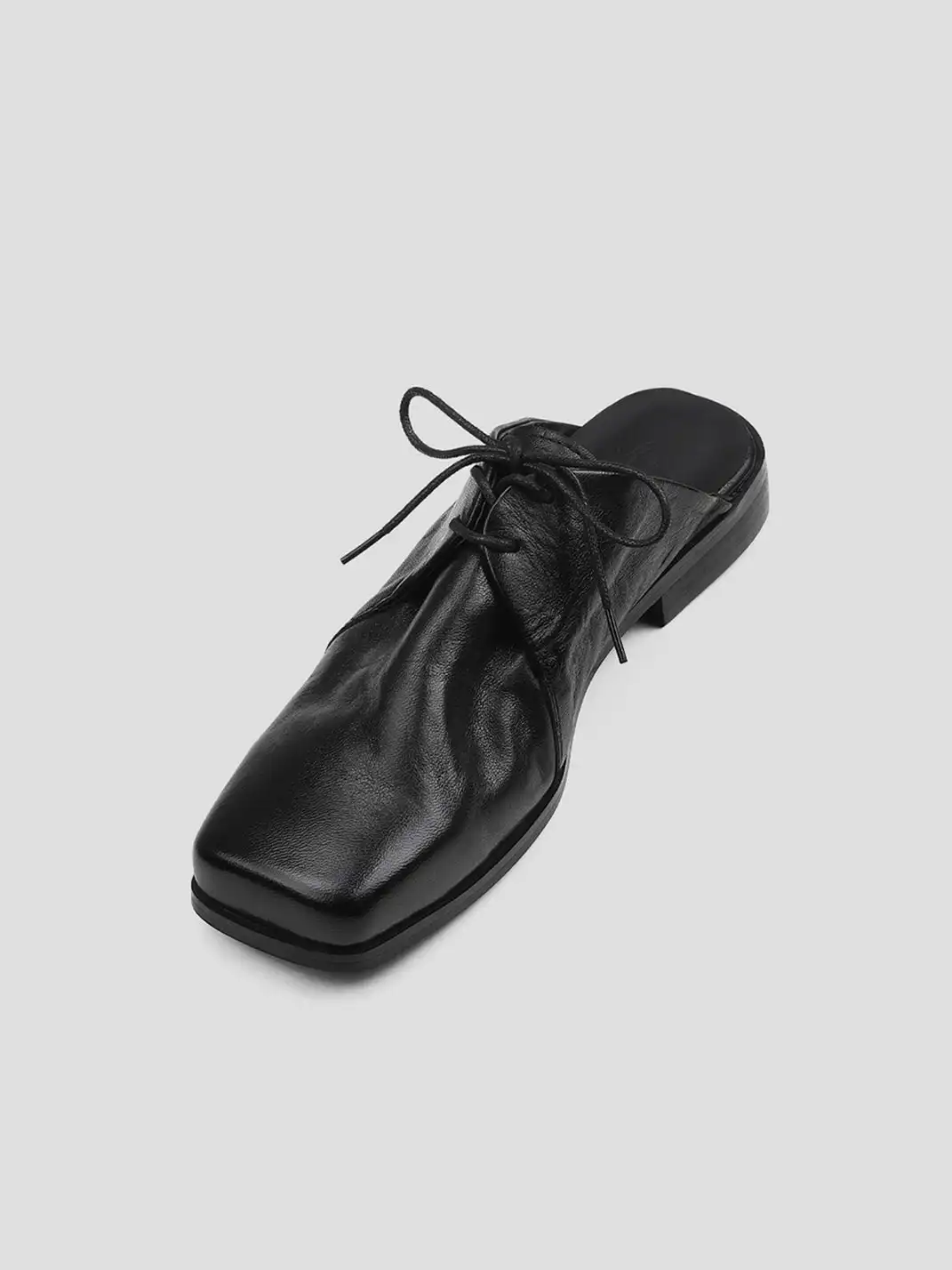 HANQIAORIJI | Washed Horsehide Square Toe Mule Slippers