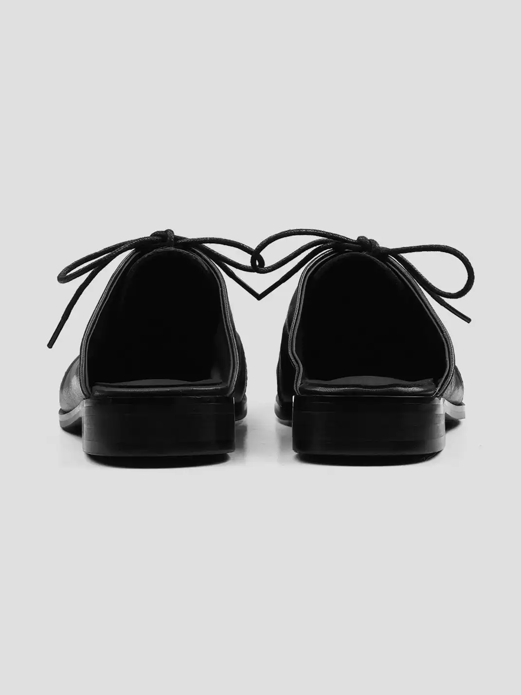 HANQIAORIJI | Washed Horsehide Square Toe Mule Slippers