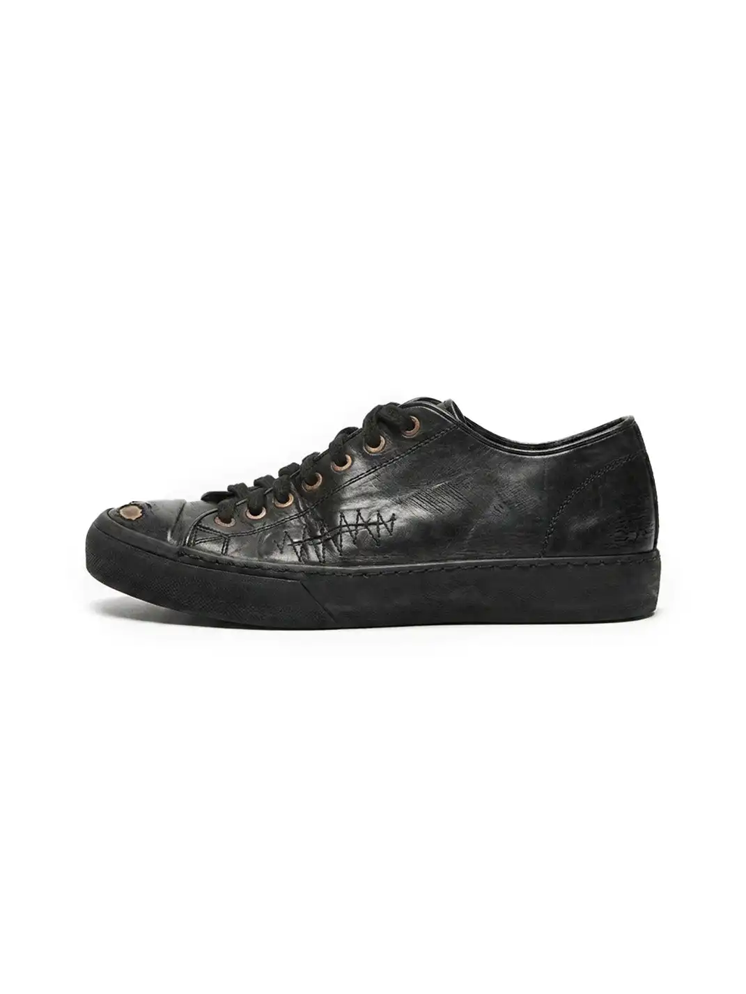 NEIGBORL | Low-Top Washed Distressed Horsehide Skate Shoes