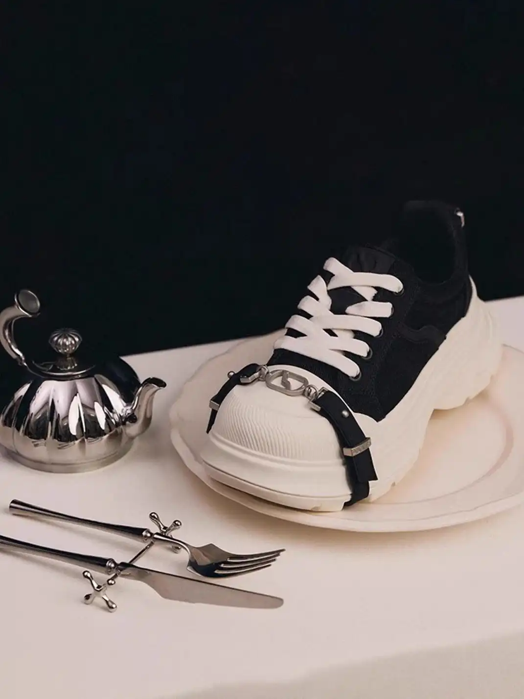 ABCICEY | Black & White Casual Lace-Up Canvas Shoes