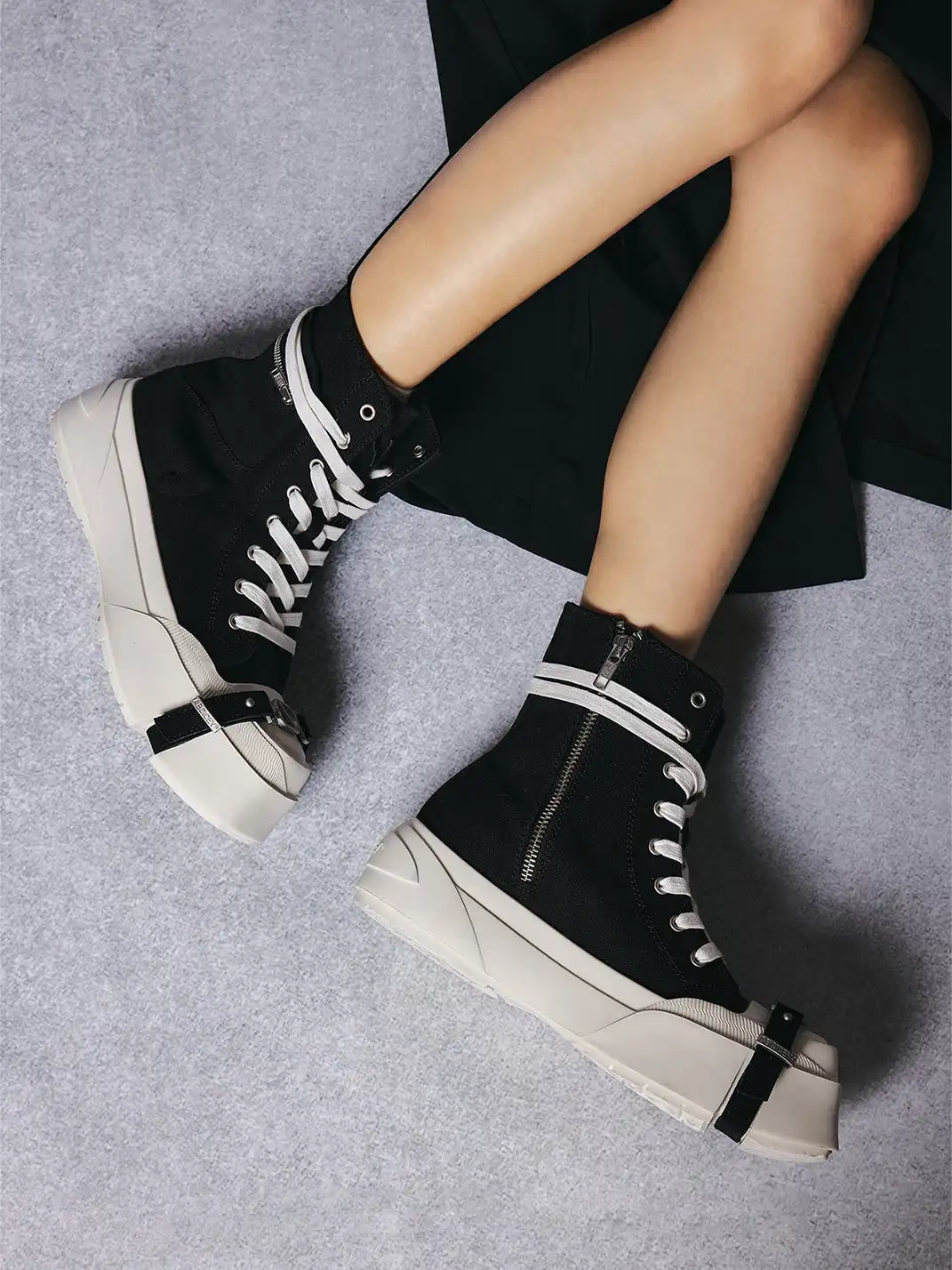 ABCICEY | Zip-Up Platform High-Top Canvas shoes