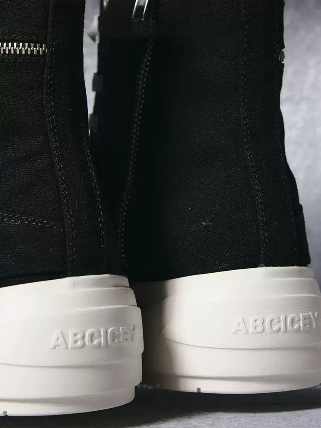 ABCICEY | Zip-Up Platform High-Top Canvas shoes