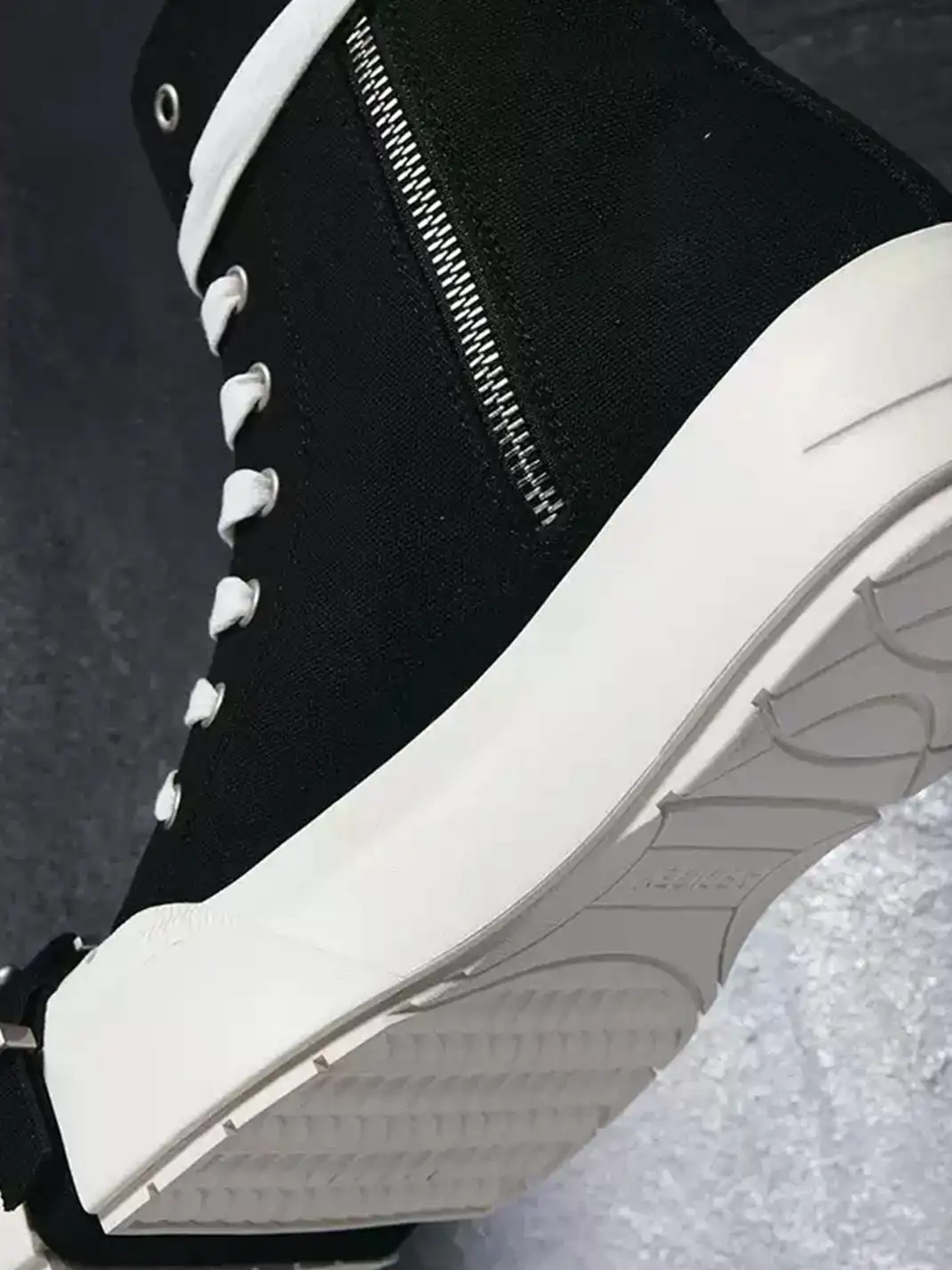 ABCICEY | Zip-Up Platform High-Top Canvas shoes