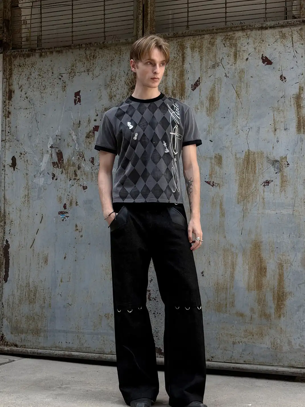 Esaias | Rhombus Checkerboard Glitter Print T-Shirt
