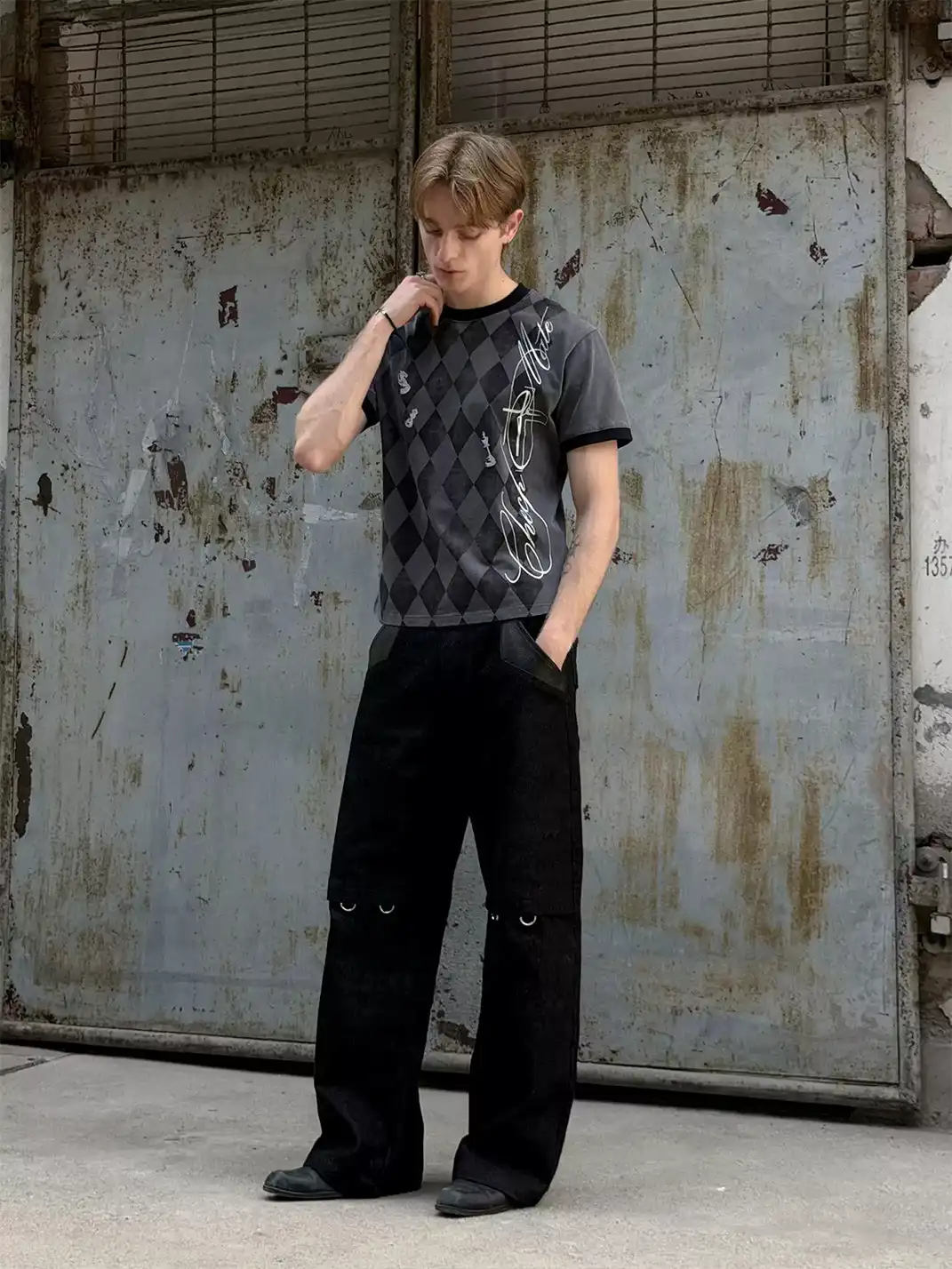 Esaias | Rhombus Checkerboard Glitter Print T-Shirt